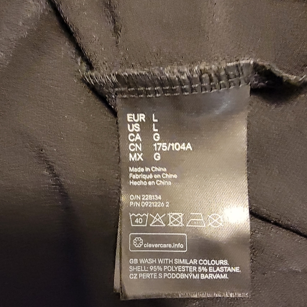 H&M black dress top - Picture 7 of 8